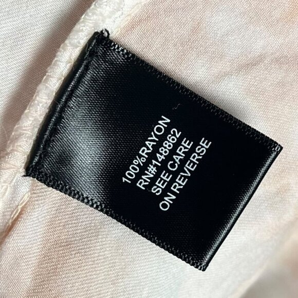 Torrid Women's L Tie Neck Peasant Top Dusty Rose Lightweight Marble Tie Dye New - Picture 4 of 5